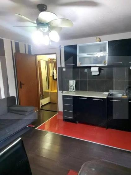 Apartament 3 camere, 57 mp, zona Dambovita - 9