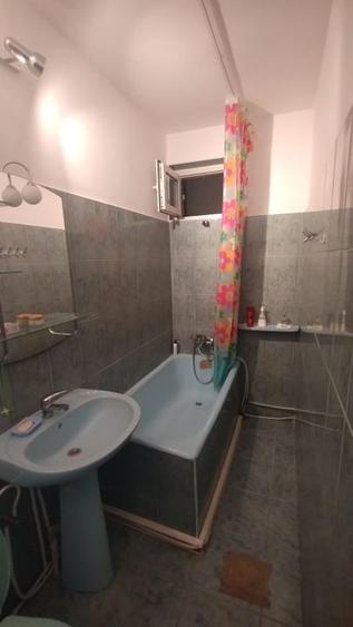 Casa/ Birouri Tomis 2 - 8