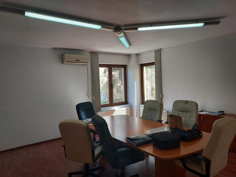 PACHE-PRO TV-DIMITROV-FERDINAND-PARTER VILA,130 MP,GARAJ DUBLU,1200 EURO - 1