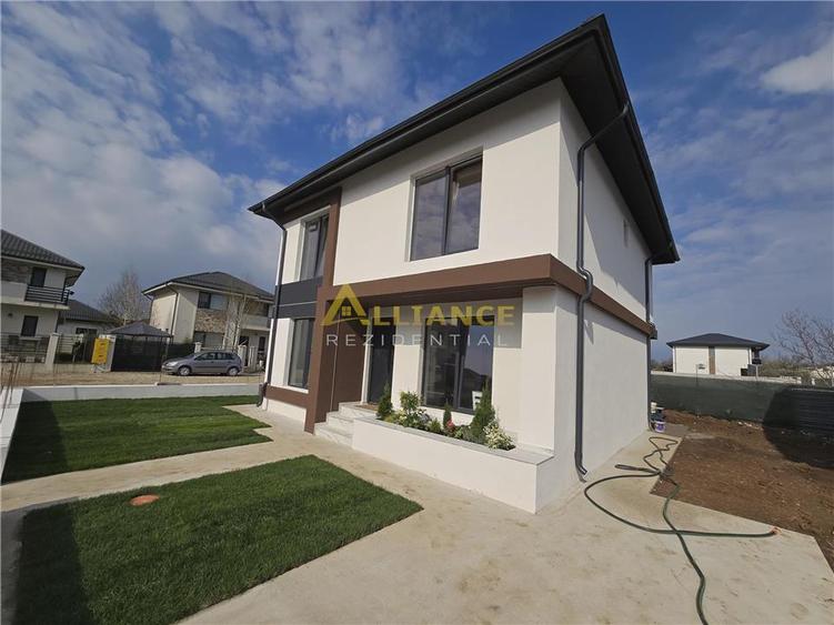 Vila individuala- 4 camere- 3 bai- dressing- pod- beci - 3