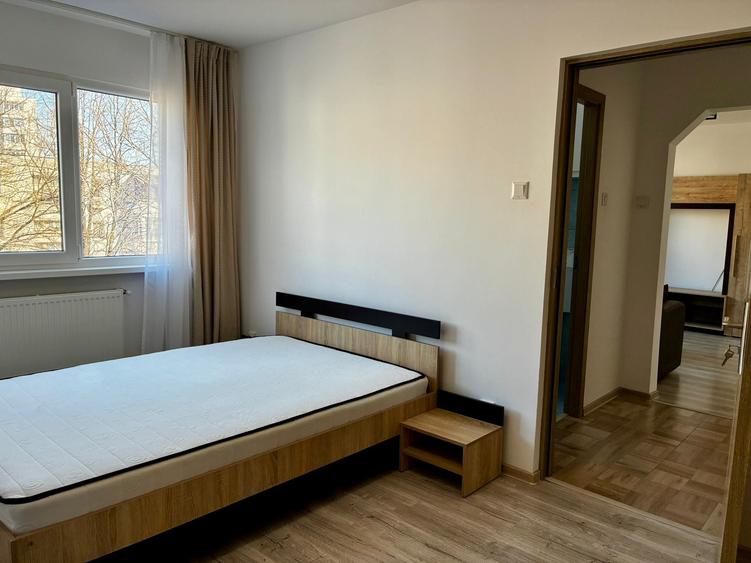 Apartament 2 camere, renovat complet, mobilat, etaj 3 - 14