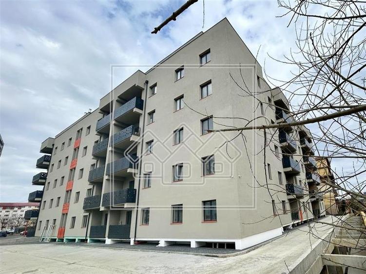 Apartament de vanzare in Sibiu - 3 camere, 2 bai, decomnadat - 13