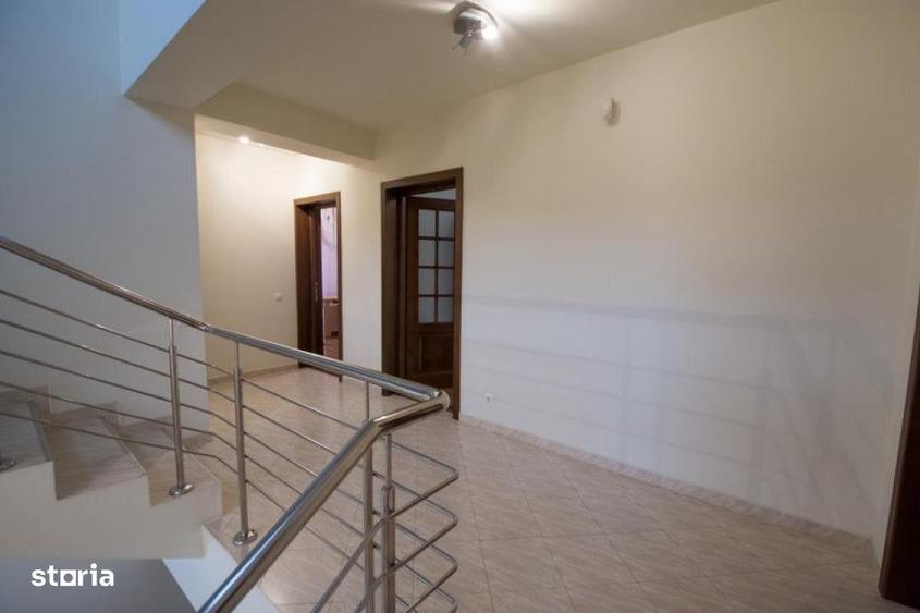 Vila 4 camere cu piscina in Bucov. - 15