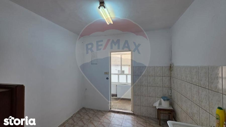 Apartament de vanzare Medias, str. Lupeni, Vitrometan - 8