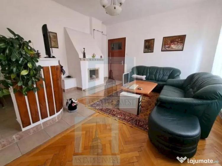 Ap 4 camere decomandat - zona Centrul Istoric - 1