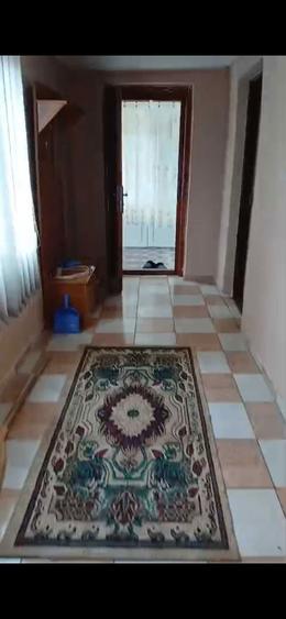 Vand casa la tara - 3