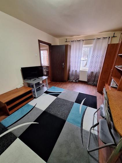 !! 1 camera ...Calea Aradului...7min Iulius Mall - 2