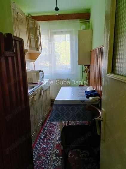 Inchiriez apartament cu o camera Inchiriez apartament cu o camera