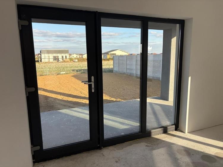 Casa Santandrei, 159 000 E (neg). Comision 0. - 10