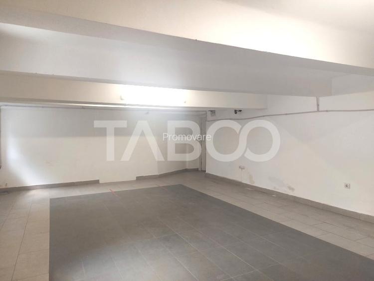 Spatiu de inchiriat 52mp  pretabil after school birou central Cisnadie