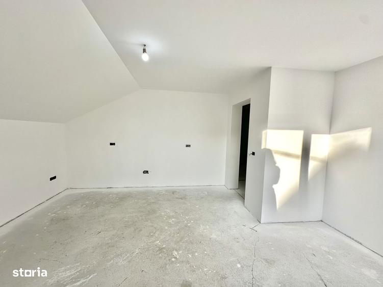 Casa individuala de vanzare cu garaj si curte proprie Halchiu - 6