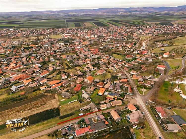 FILM! Gospodarie cu atmosfera traditionala,1.032 mp de verde si gradinarit, Sanz - 7