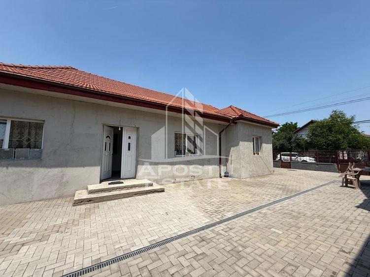 Casa individuala renovata,4 camere,garaj,teren 540 mp,Plopi - 16