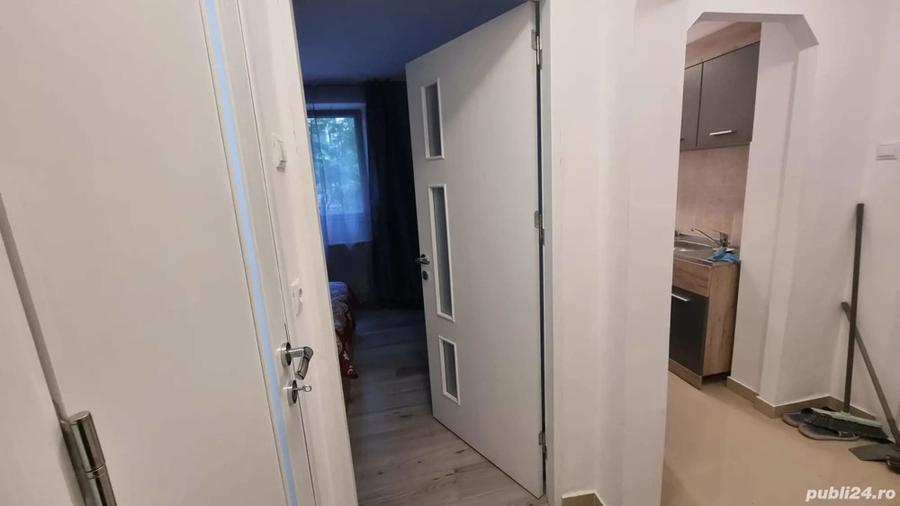 Apartament de vanzare - 3