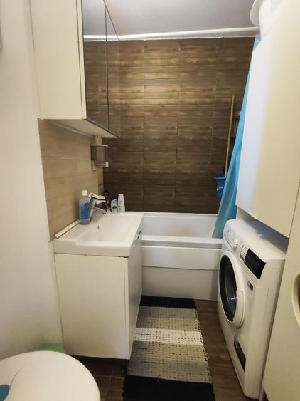 Apartament 3 Camere Sector 4 - 21