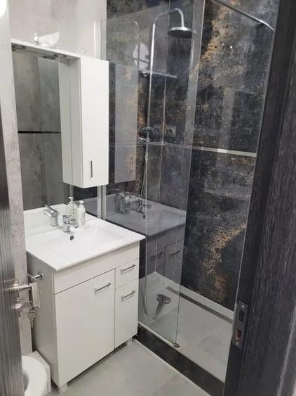 Apartament cu 2 camere semidecomandat, mobilat în Titan