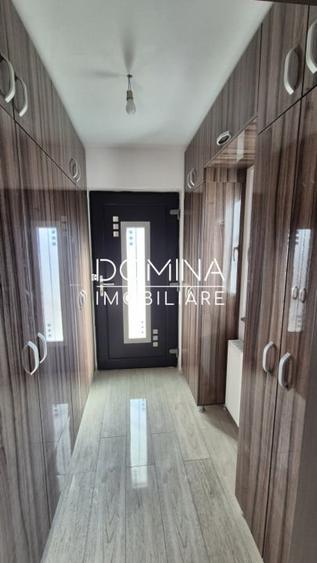 Casa spatioasa de inchiriat P+M, aproape de Piata Centrala, strada 14 Octombrie - 7