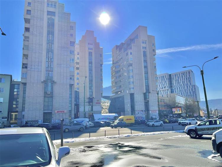 Apartament 2 camere Centrul Civic bloc turn cu priveliste - 13