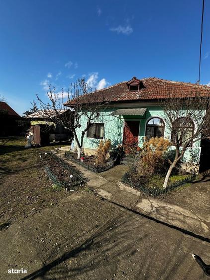 Strada Ostroveni, teren 2094m2 intravilan + constructii - 2