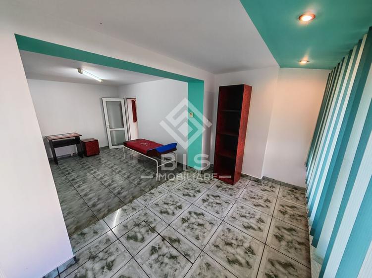 Apartament cu 2 camere semidecomandat în Decebal