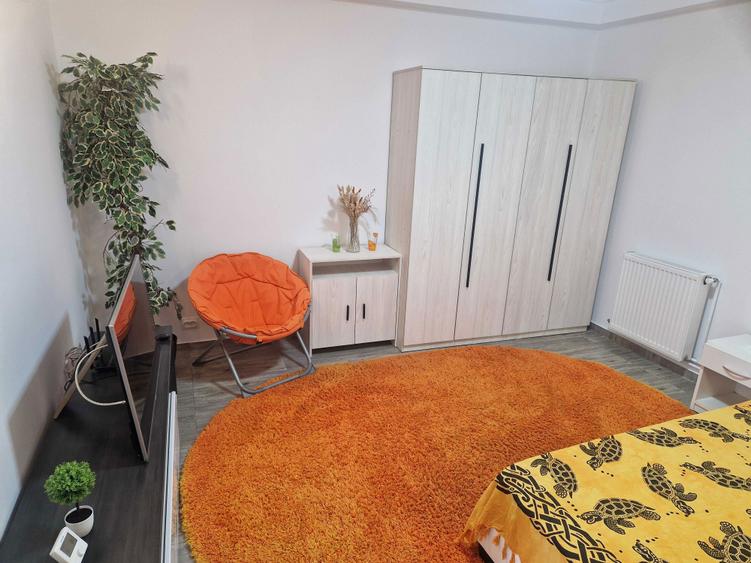 De inhiriat apartament cu 3 camere si garsoniera spatioasa AZUGA - 2