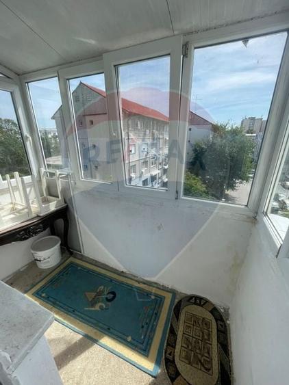 Apartament cu 2 camere de vanzare in zona Craiovita Noua - 8