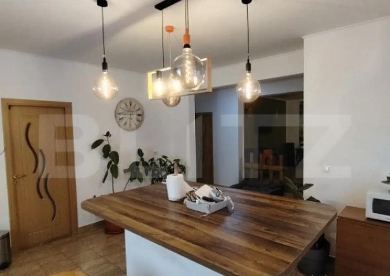Casa deosebita cu 3 camere si spatiu comercial in Sangeorgiu - 4