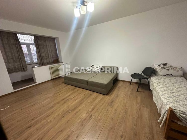 Apartament cu 2 camere decomandat în Alexandru cel Bun