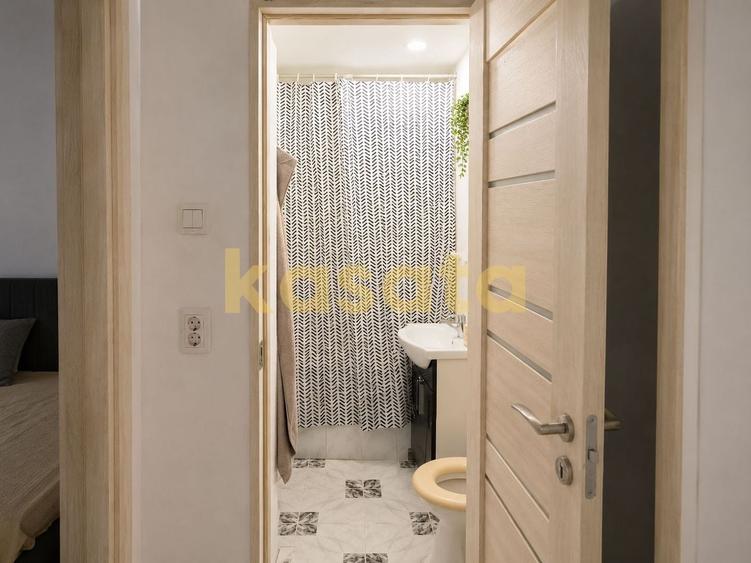 Apartament cu 2 camere decomandat în Tei