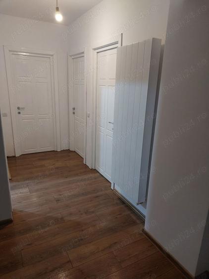 Apartament cu 3 camere decomandat în Ostroveni