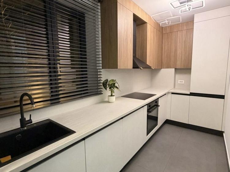 Apartament cu 3 camere, mobilat în Pipera