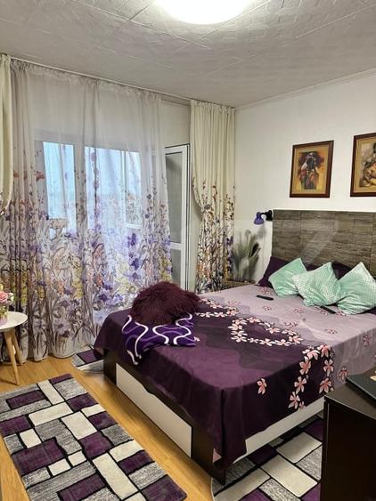 Apartament cu 3 camere decomandat, mobilat în Nord-Est