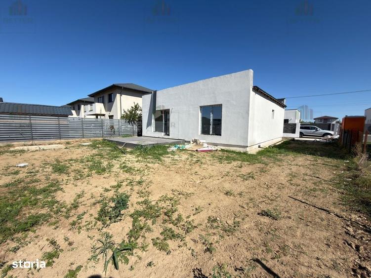 Casă cu 4 camere cu Teren 400 Mp în Berceni