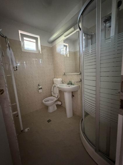Duplex cu 5 camere cu Canalizare în Bună Ziua