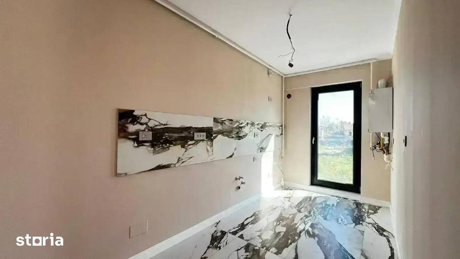 Apartament cu 4 camere în Centrul Civic