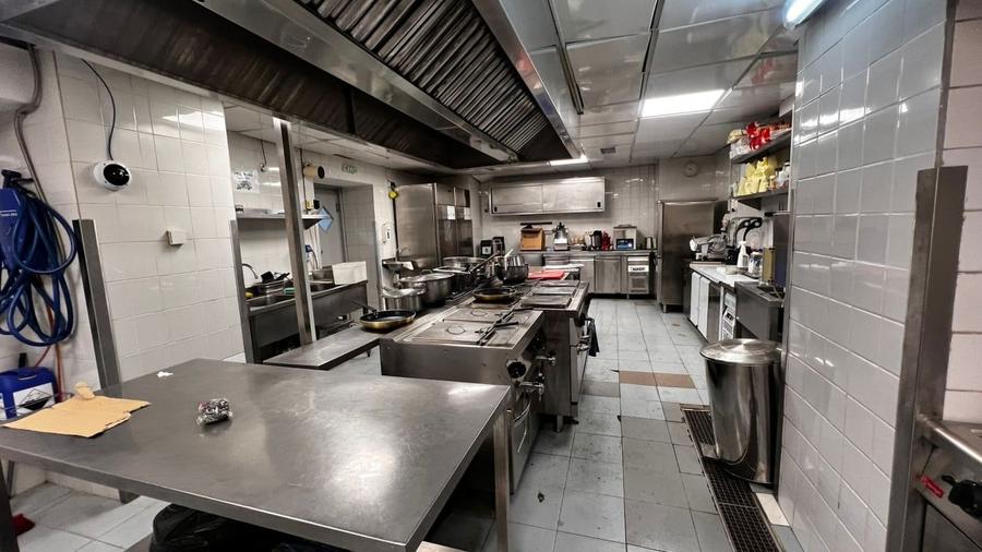 REC3001160 SPATIU RESTAURANT l CALEA VICTORIEI l Terasa 100mp - 4