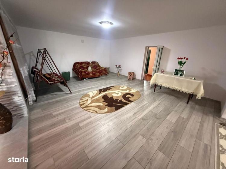 De vanzare casa Ciorani - 180000 euro - 4