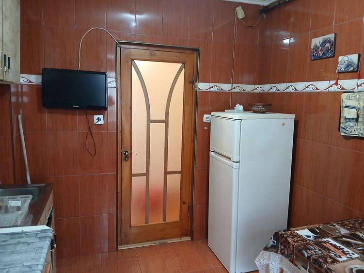 Inchiriez apartament - 1