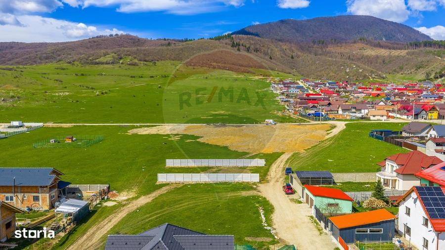 Comision 0% | Teren Intravilan| 500 Mp| Imprejmuit| Codlea - 6