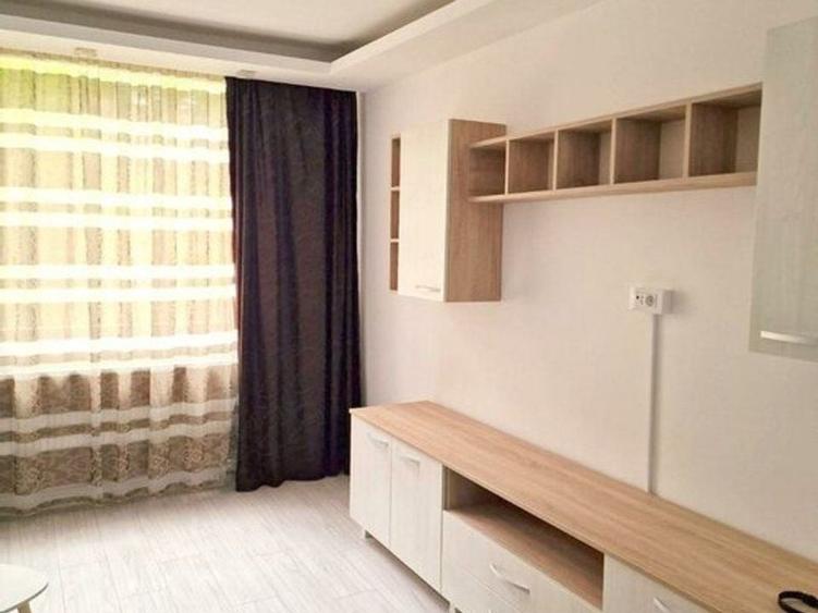 Apartament cu 3 camere, parter - zona Tiglina 2, CEC - 8