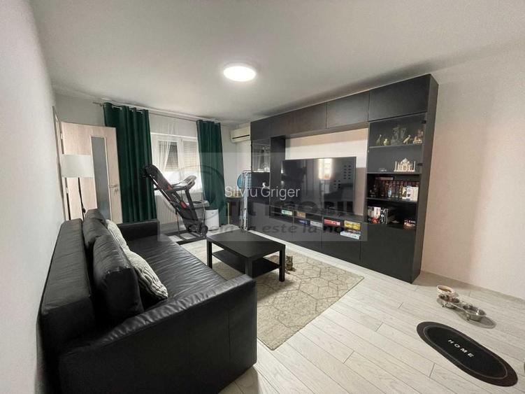 Apartament Canta 3 camere, decomandat, 72mp, Moara de Foc 165.000 euro Apartament Canta 3 camere, decomandat, 72mp, Moara de Foc 165.000 euro