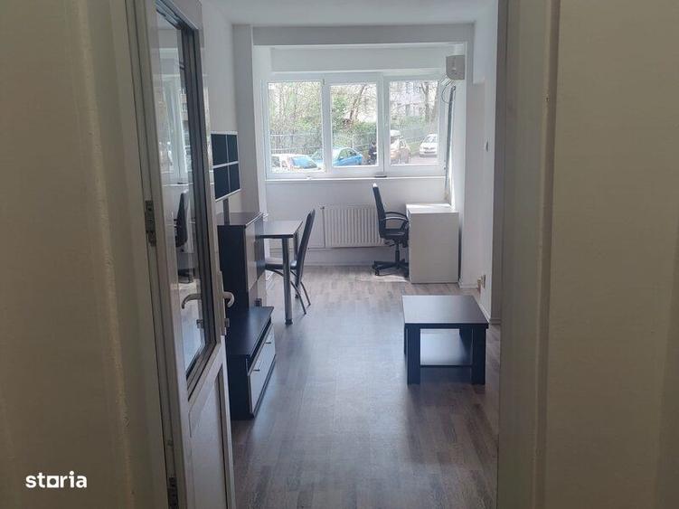 Inchiriez garsoniera zona Vitan, renovata, utilata, gata de mutat - 1