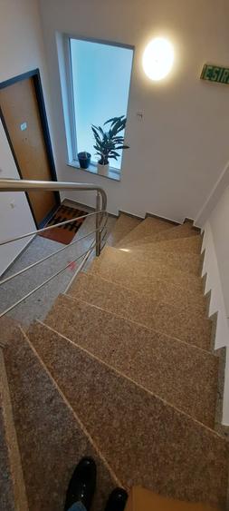 Apartament in imobil nou, etaj 2/3, birouri, locuit,showroom,Polona,Tunari - 10
