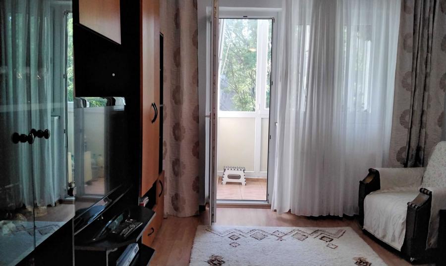 Apartament 2 camere de vanzare - 1