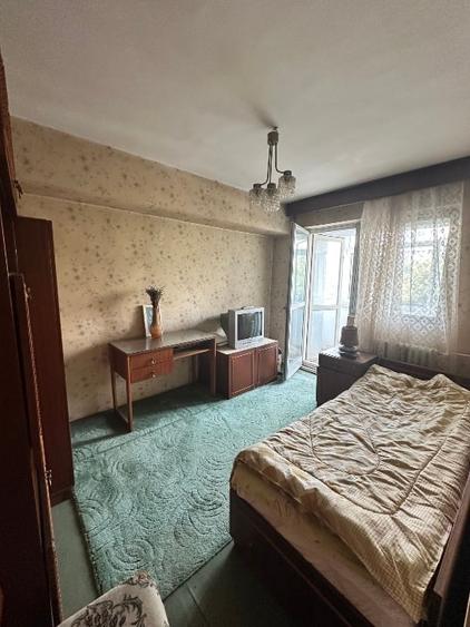 Apartament cu 4 camere decomandat în Militari