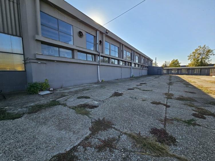 Spatiu industrial Mun. Calafat, Jud. Dolj  teren + constructii 9692mp+2931mp - 5