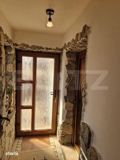 Casă cu 3 camere cu Teren 2000 Mp în Simeria