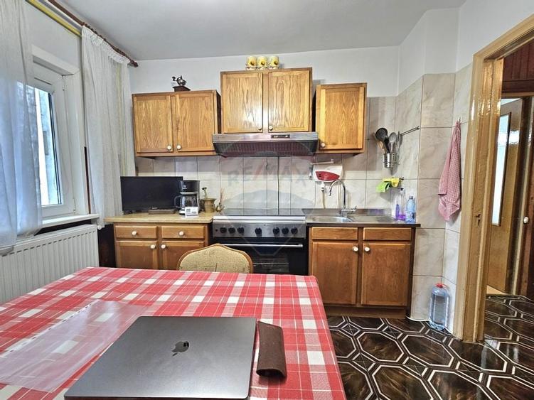 Apartament cu 4 camere de vanzare în zona Eliberarii - 6