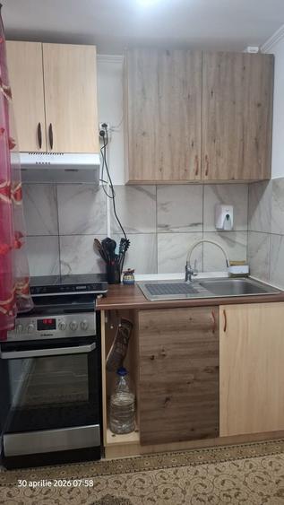 Vand casa in Bascov - 2