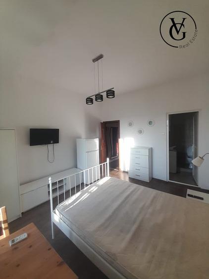 Garsoniera - Universitate - Biserica Italiana - 3